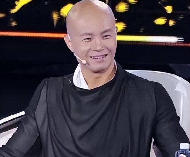 "光头导师"乐嘉:成也一张嘴,败也一张嘴_孟非_节目_销售