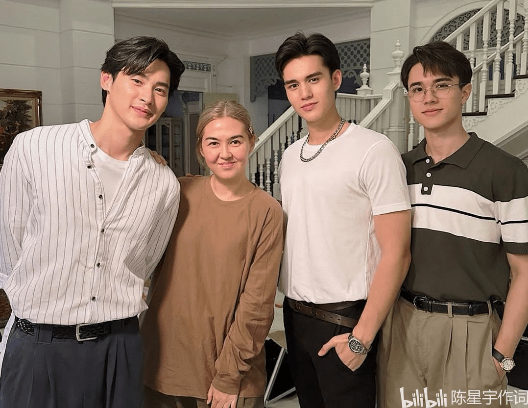 更多泰国文娱资讯可以关注【你正在追的泰国泰剧】或vb@陈星宇作词