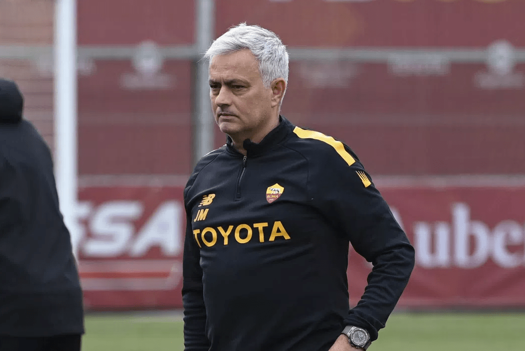 穆里尼奥,佐拉,齐达内和米哈伊洛维奇入选意大利足球名人堂_球员_裁判