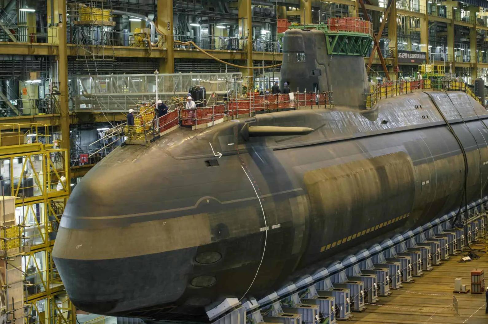 凯旋级核潜艇,建造耗资巨大,法国战略威慑的重要组成