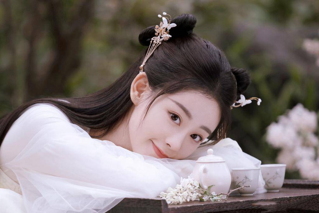 祝绪丹玉笛古韵大片,白衣翩翩纯净温柔,是魔幻小仙女没错了_遇龙_古装