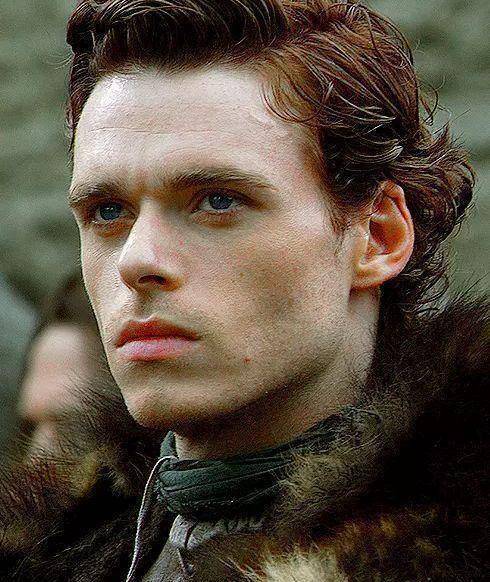 《贴身保镖》:这才是真正接地气的职业装_西装_衬衫_深蓝色