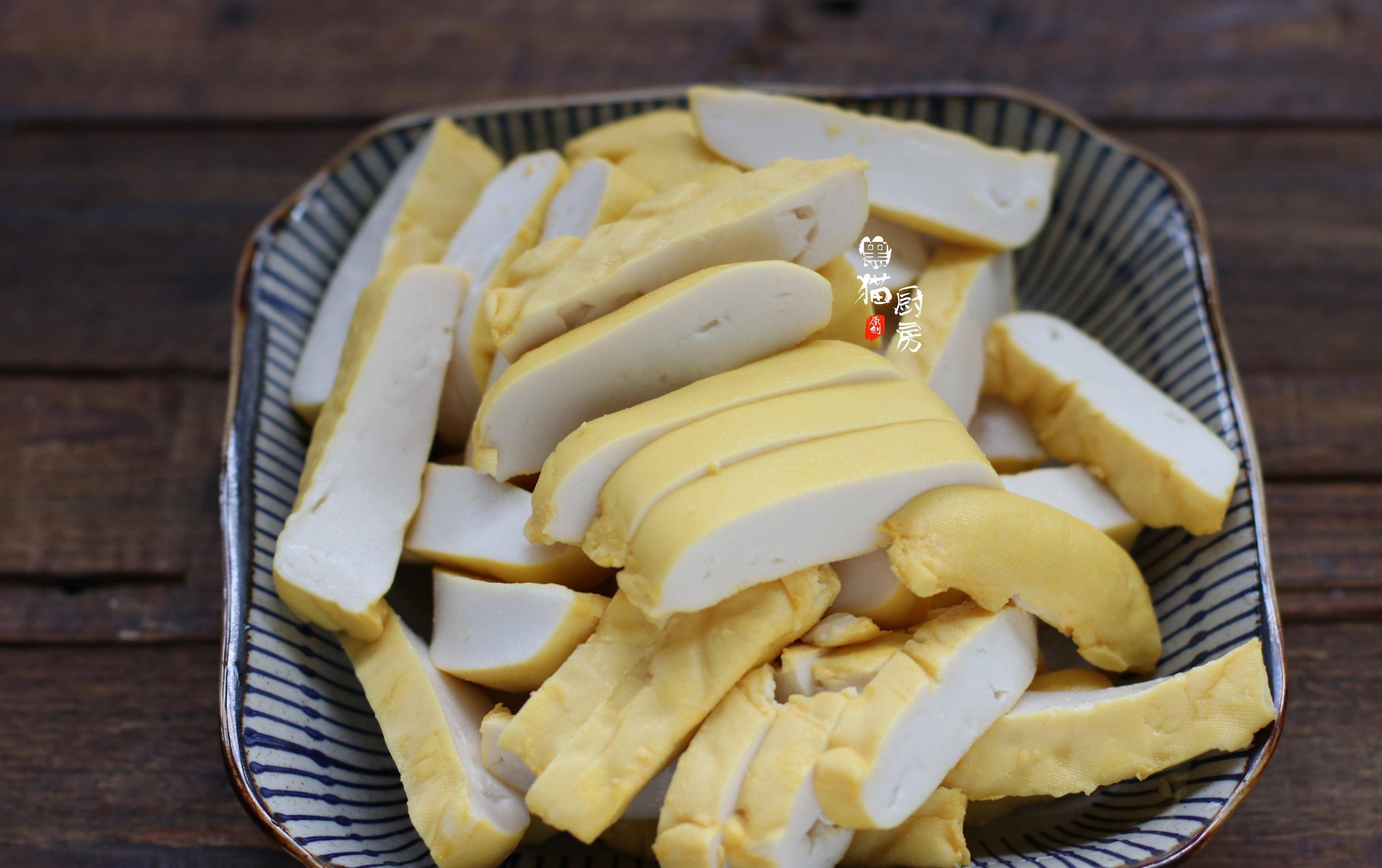 它是潮汕人家常必备的调料,和豆腐焖一锅,米饭可别煮少了_冬菜_海鱼