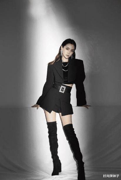 粉丝1亿的angelababy,颜值爆表身材火辣,私服穿搭吸睛度满分_杨颖