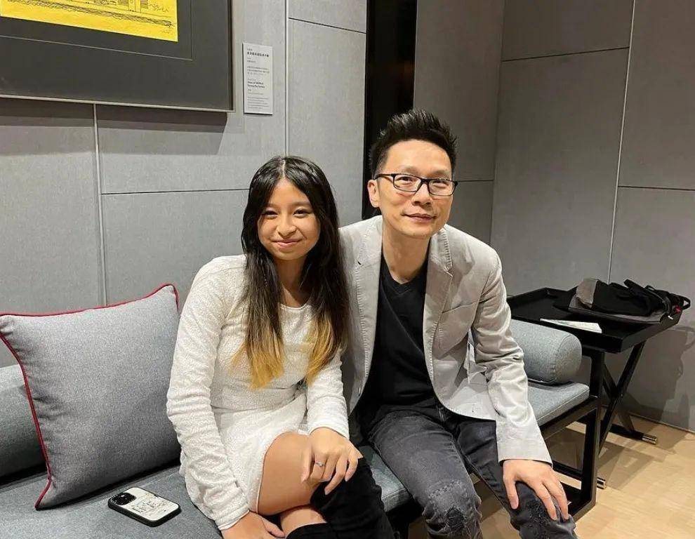 谭芷昀染发尽显熟女味,失去香港市场,她依然混得风生水起_照片_年龄