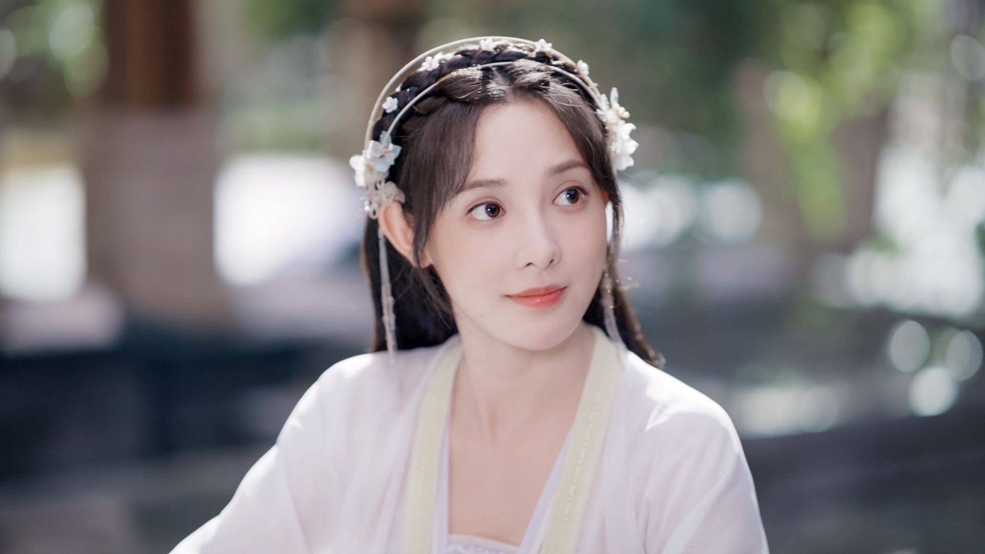 彭小苒《春闺梦里人》首播登上猫眼top1,演技反差感获赞无数_聂桑榆
