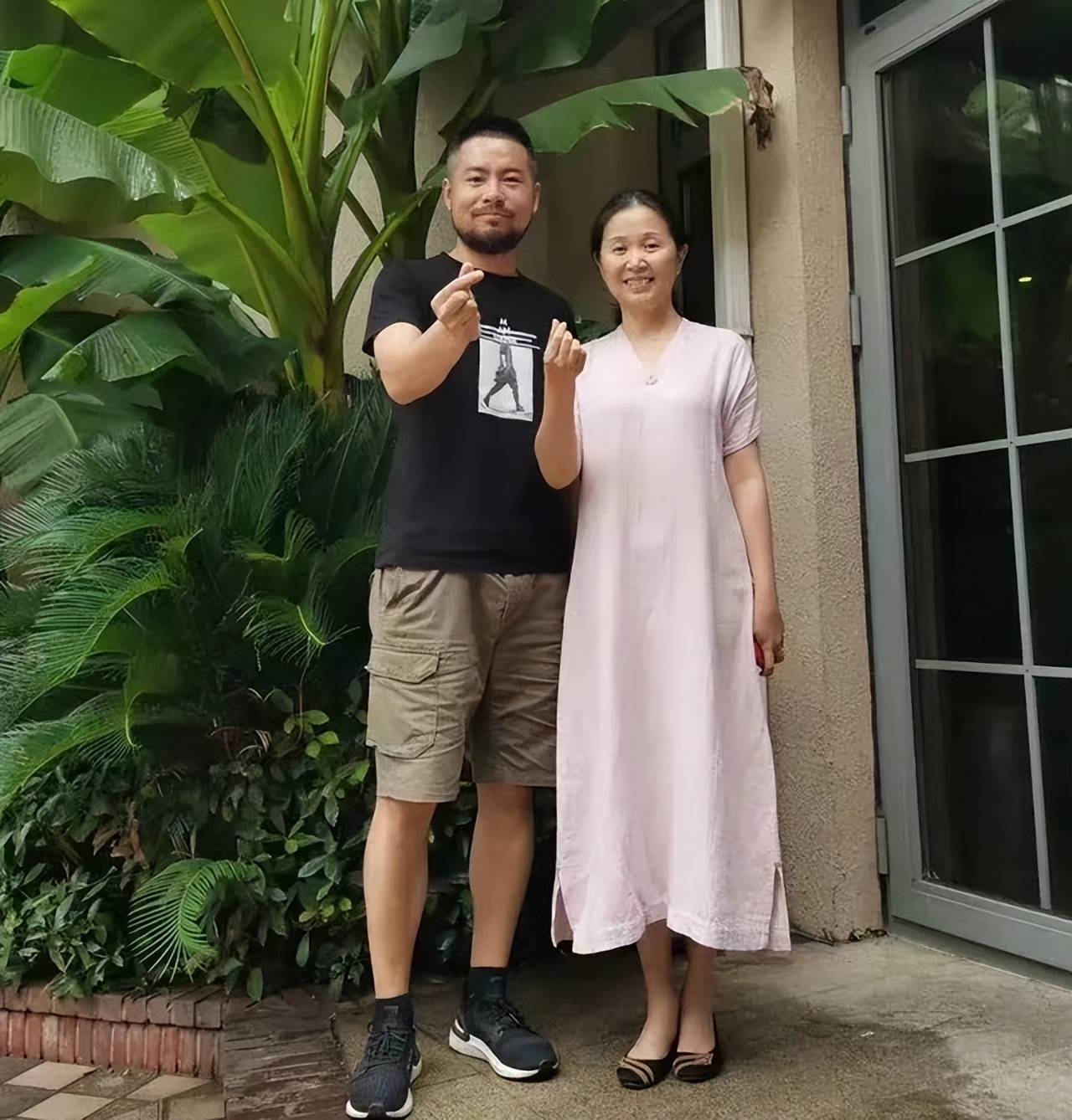 "非诚勿扰"黄菡现状:退居幕后,相夫教女搞学术,气质变化大_主动_爱情