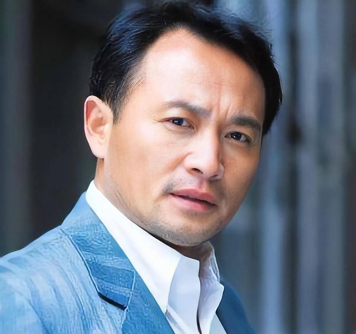 丁志诚:为姐姐放弃工作,与妻子离婚后,又为女儿不再婚_丁宝明_杨建云