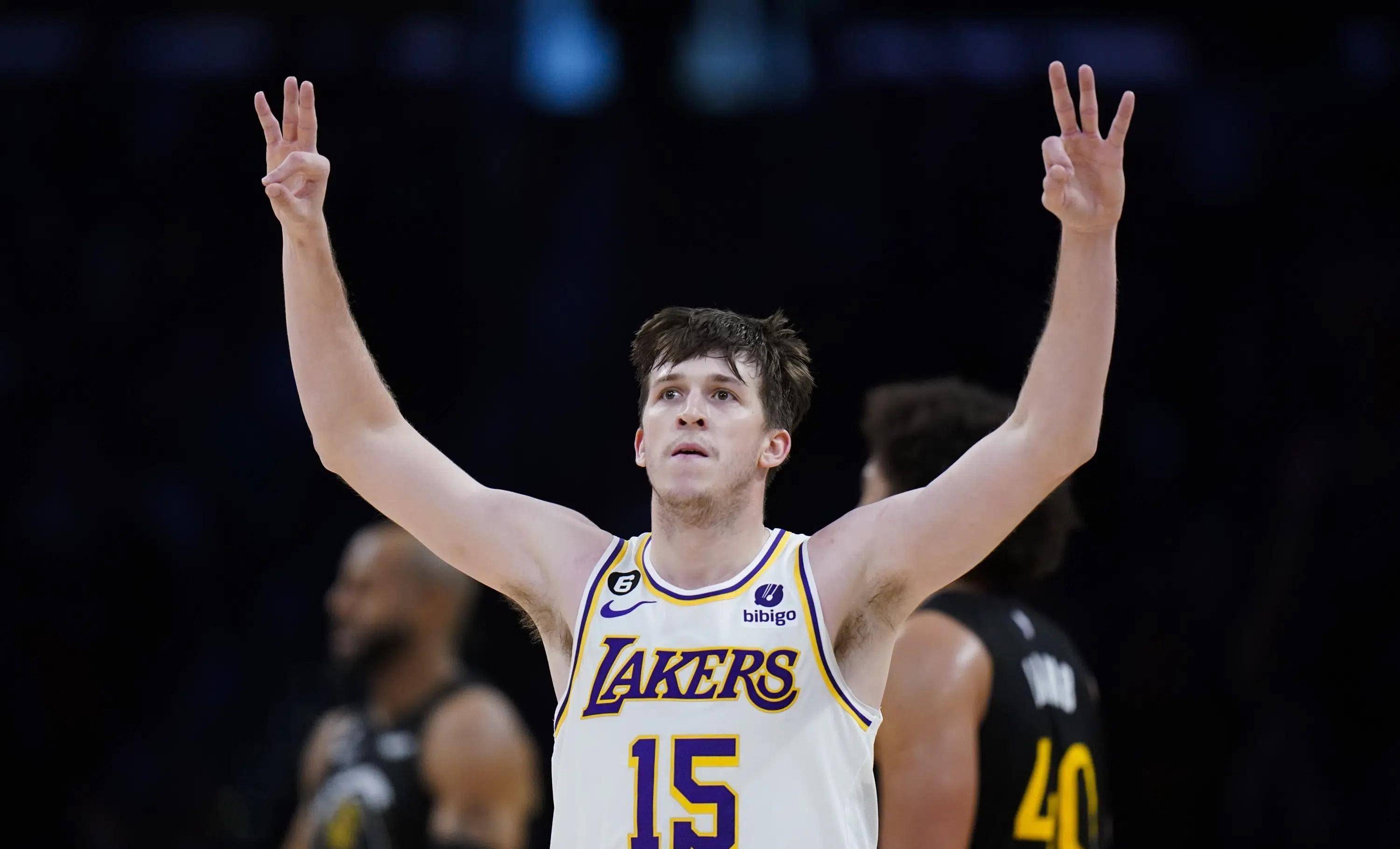 湖人今年夏天请留住他,可签3年3670万美元,很值_奥斯汀·里夫斯_的