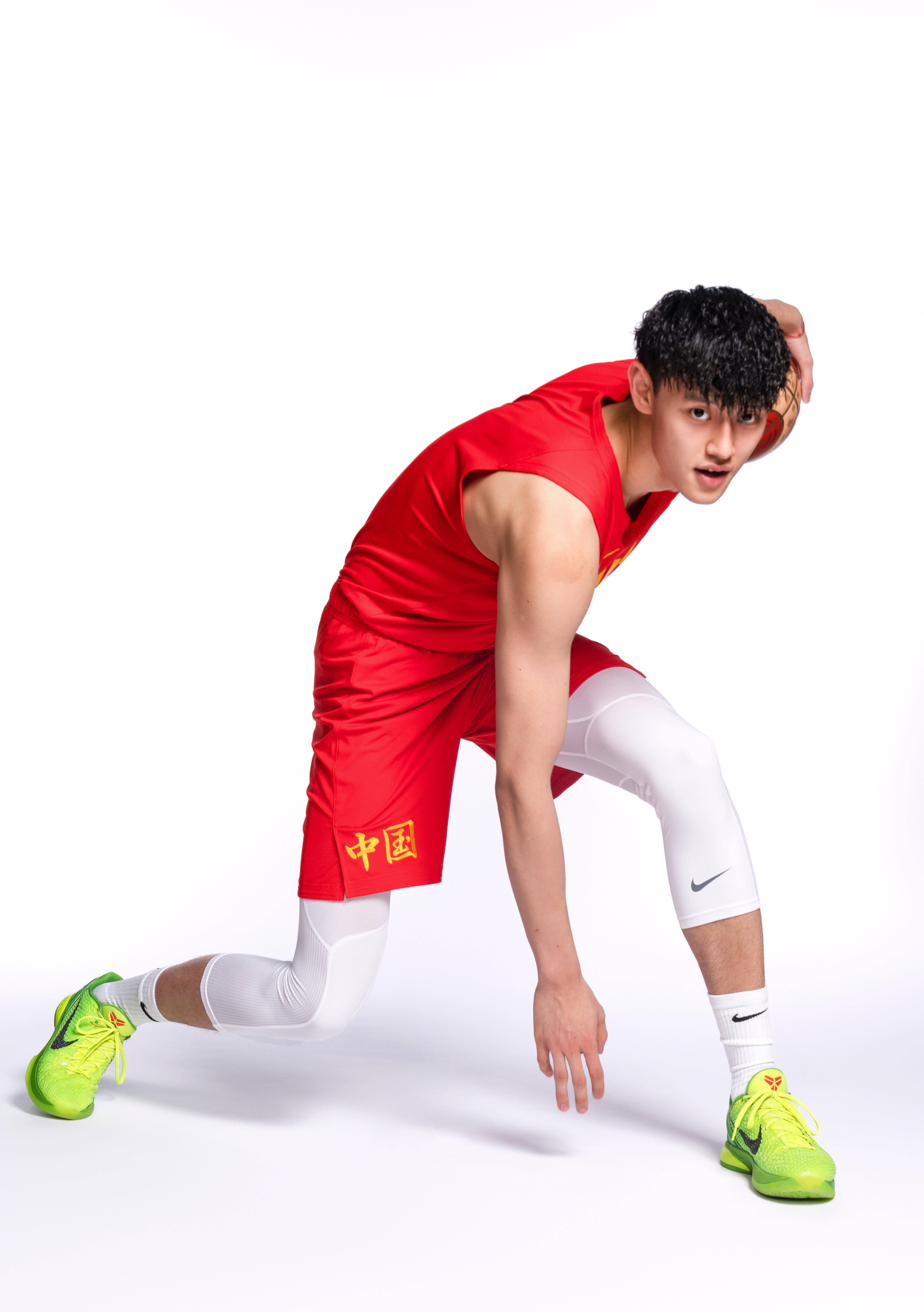中国篮球潜力新星第四期:中国杜兰特曾凡博