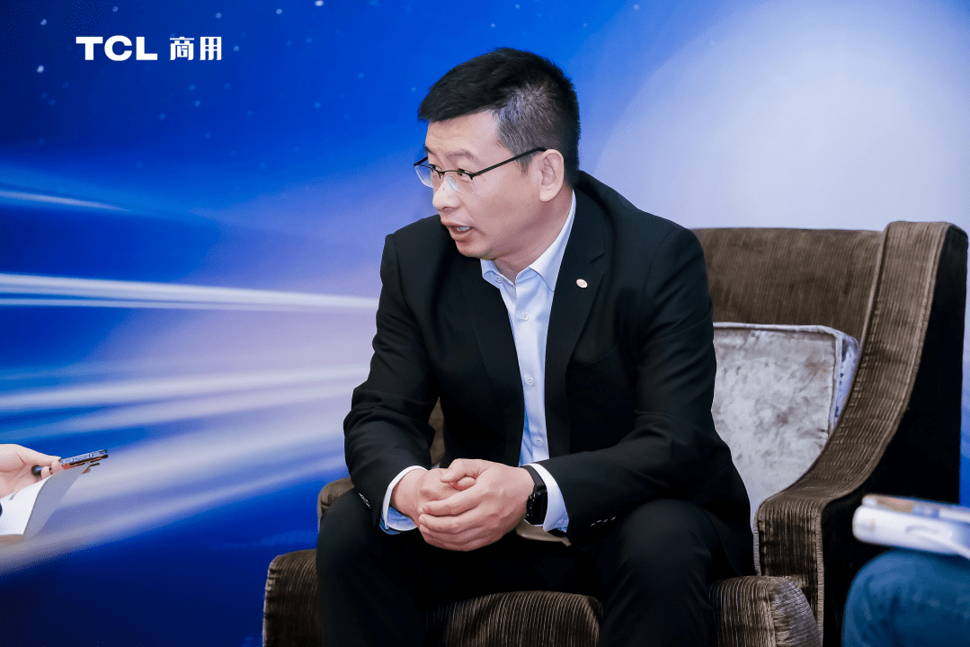 tcl商用牛海龙: tcl商用是tcl的第二增长曲线之一_显示_行业_数字