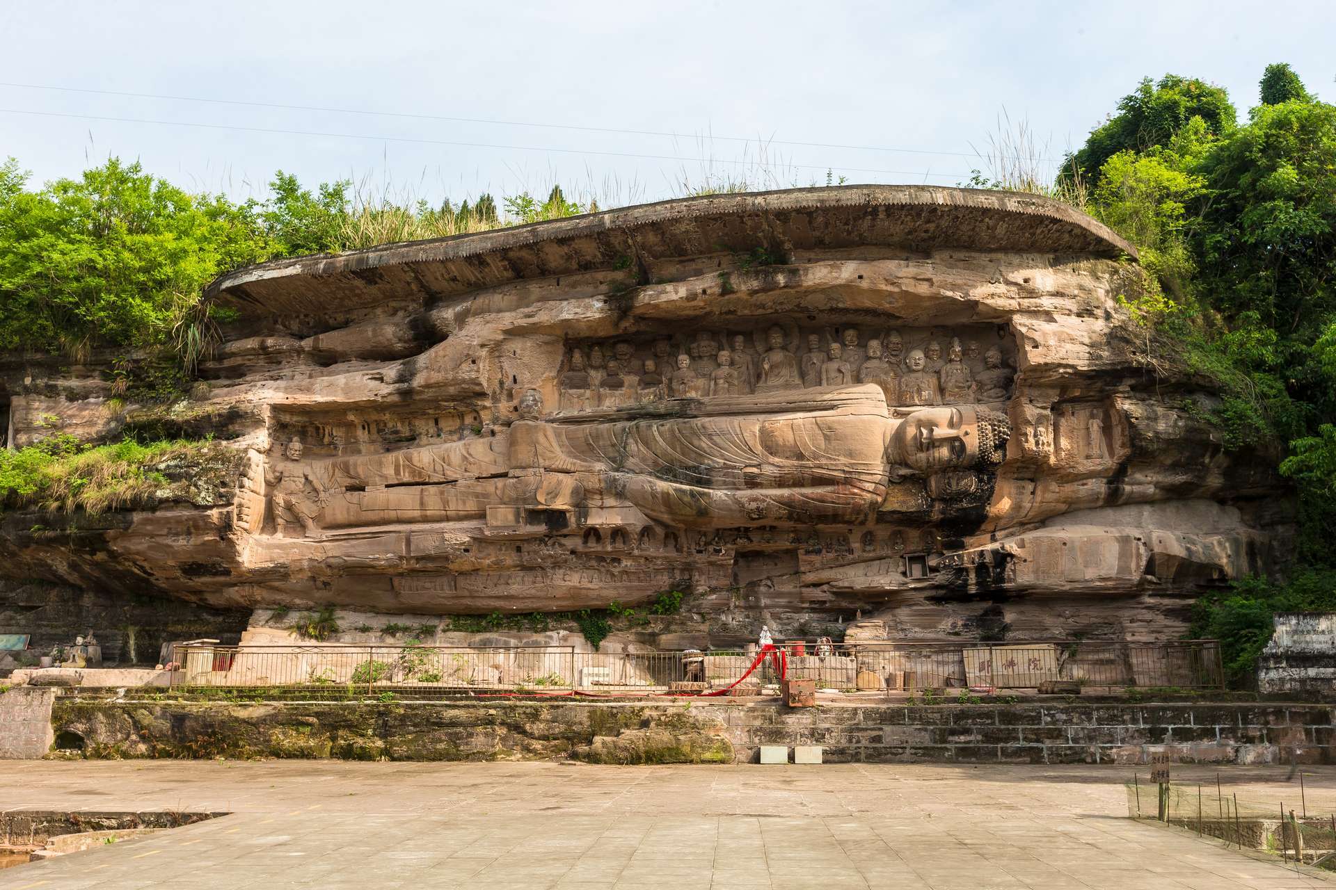 四川安岳:走进中国石刻之乡,感受独特精细的石刻艺术宝库魅力_观音