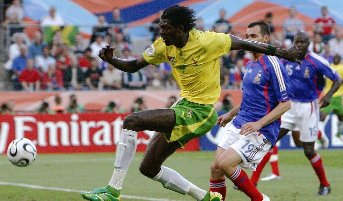 10年前狂奔90米滑跪庆祝惹争议,39岁的阿德巴约宣布退役_多哥_阿森纳