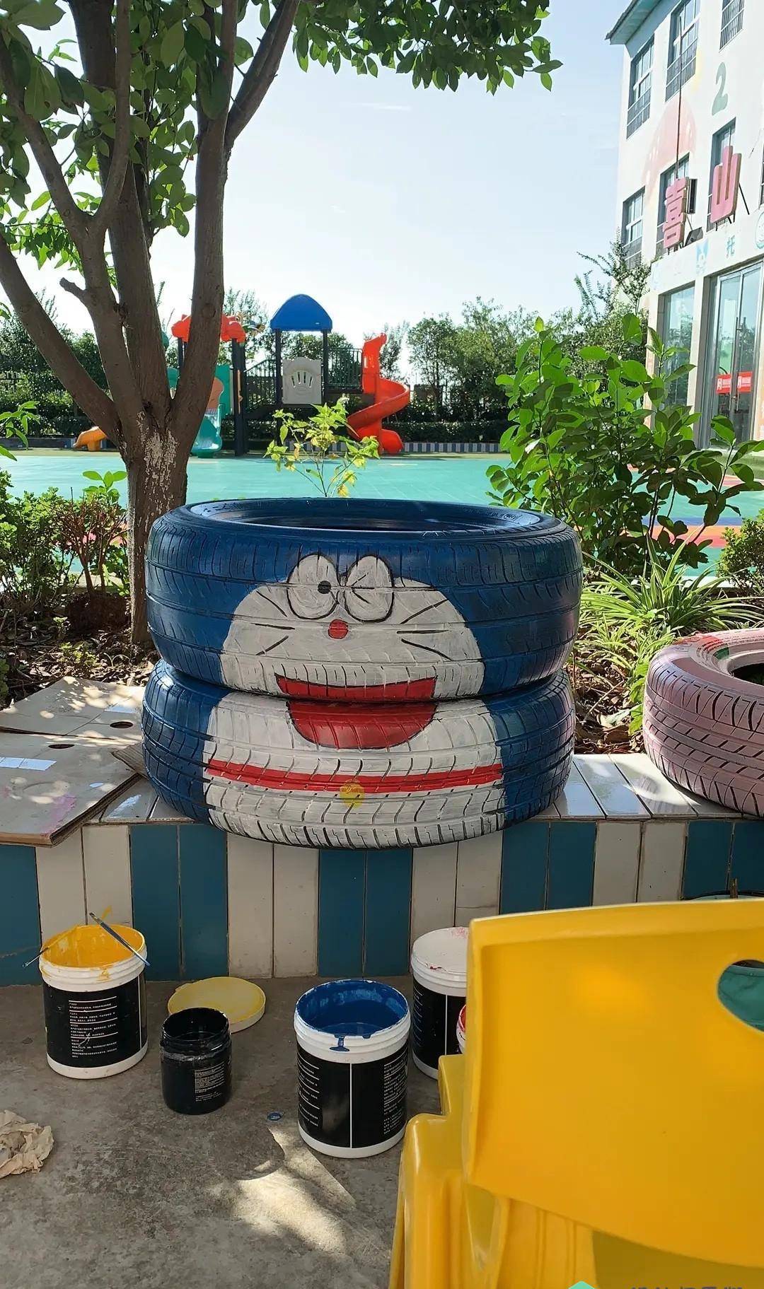 买了几个废旧轮胎,改成椅子和花盆,竟比买的还好看_创意_装饰_花坛