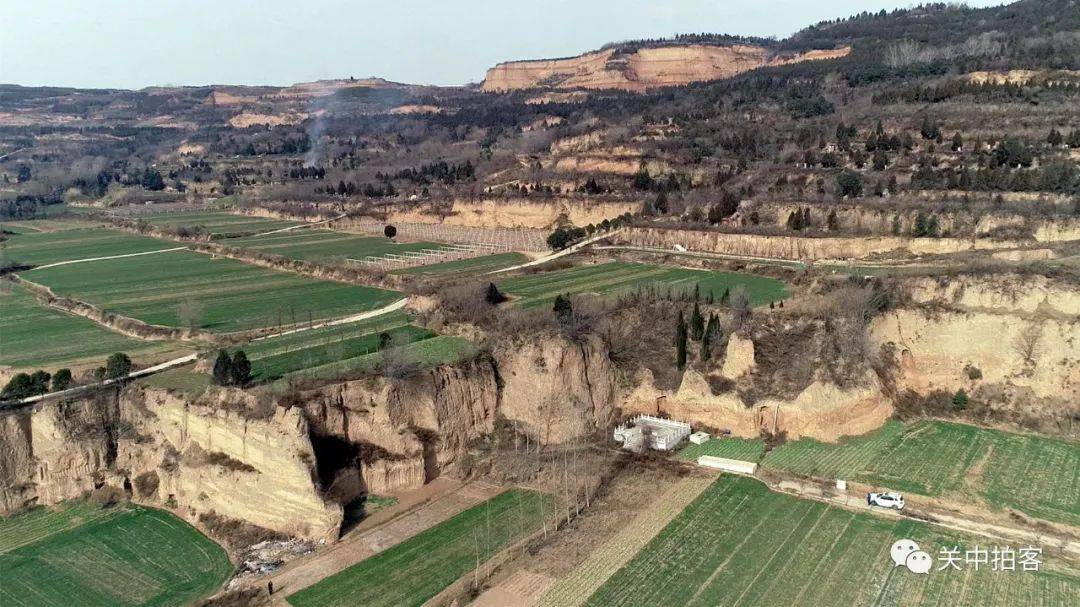 宝鸡市眉县:航拍杨家村遗址,回顾这里的四次青铜器考古发现_文物_西周