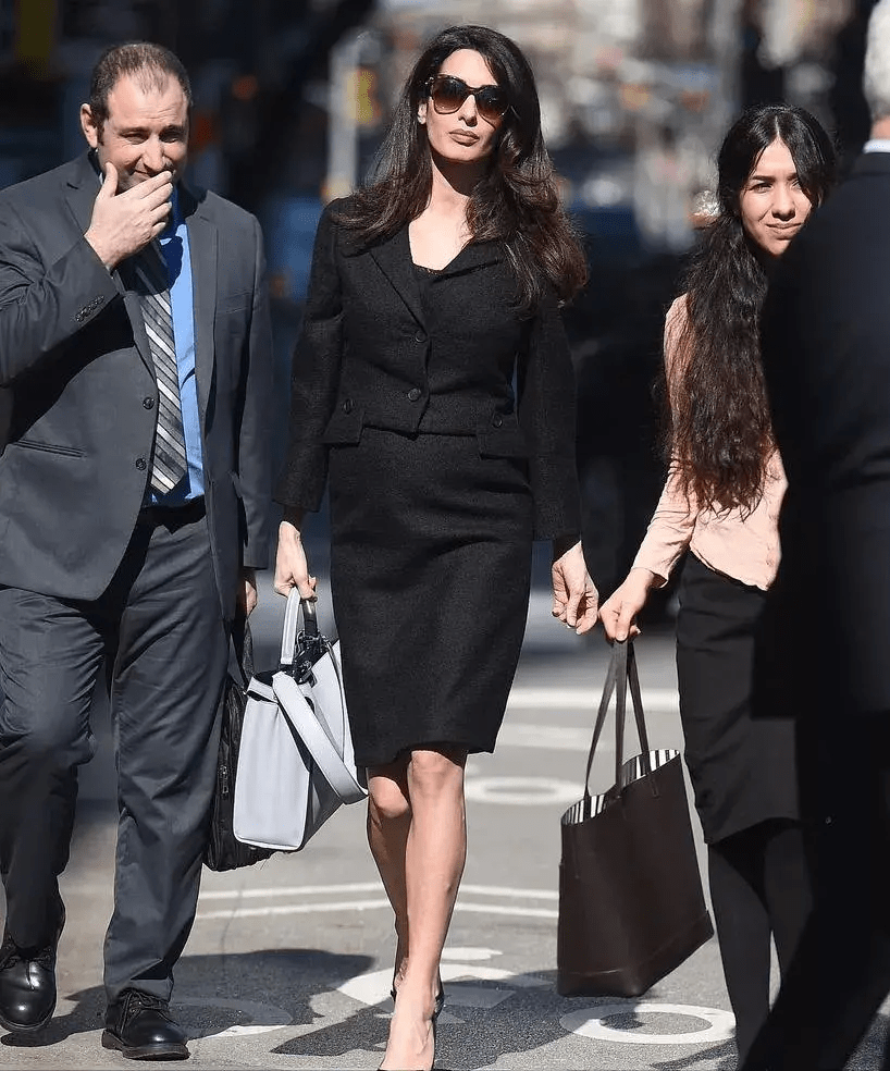 "最佳律师"amalclooney:只有看到着装才知道她有多优雅_艾莫·_西装