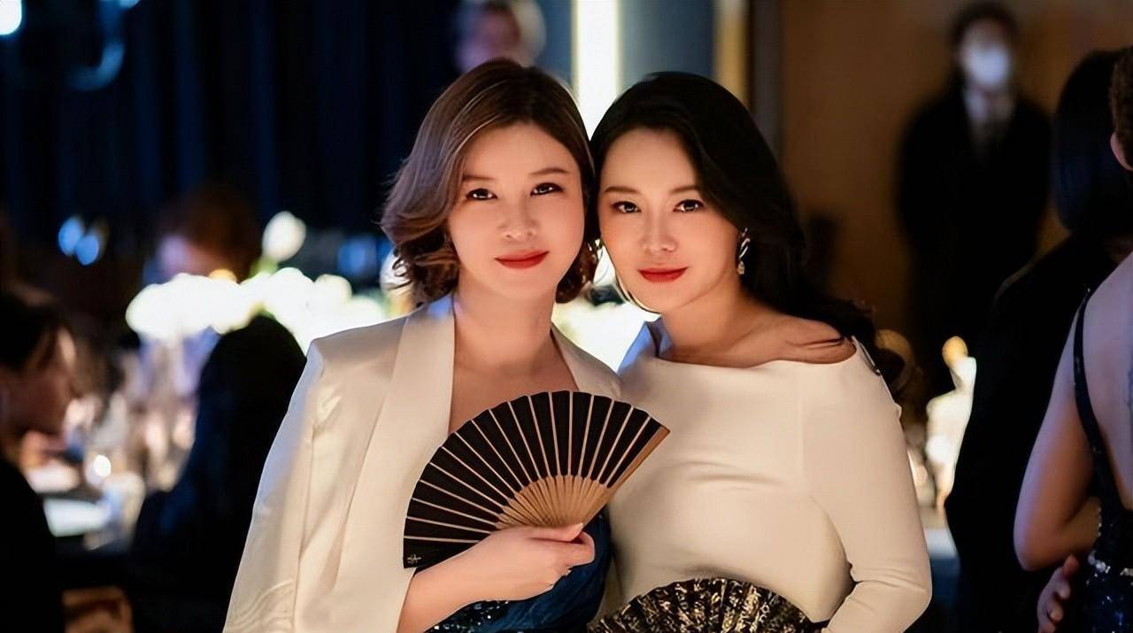 别再说杨紫像杜华了!讲真的:杜华的气质杨紫真的模仿不来!