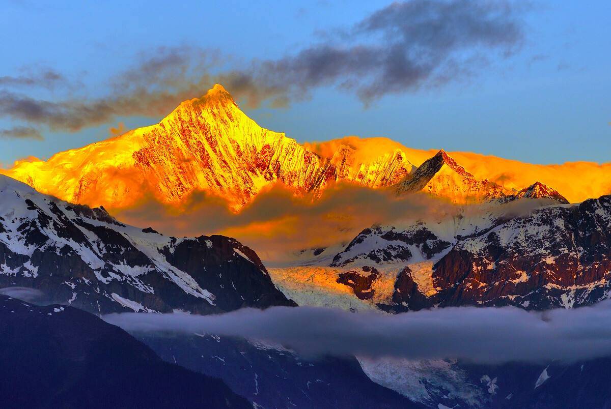 梅里雪山照片高清图片图片