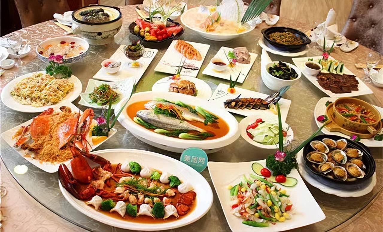 郑先生给父亲祝60大寿,在酒店盛情款待亲友,结账却发现不对劲_酒席