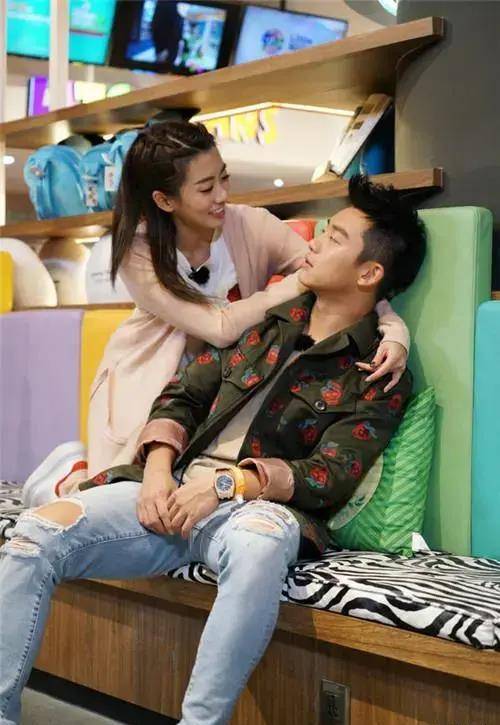 分手5年后,回头看郑恺程晓玥,才明白郑恺离开时为何会那么坚定_郑凯