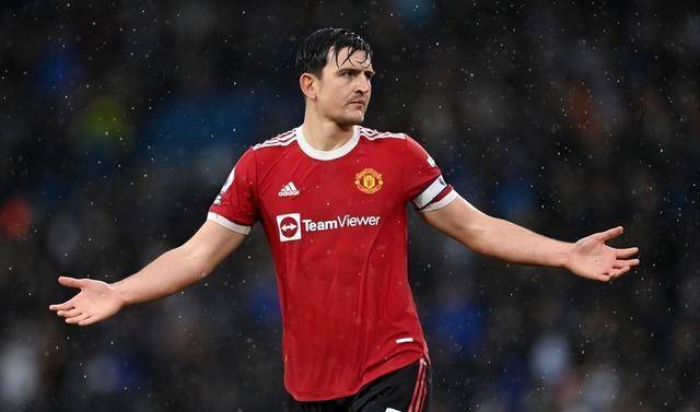 马奎尔:当今足坛的段子王,一个实力完全不匹配身价的球员_比赛_曼联的