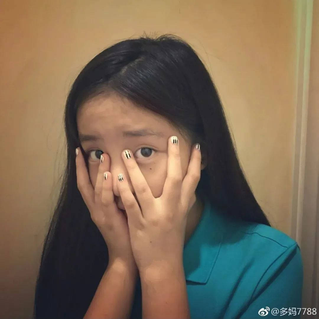 黄磊孙莉联合发声维护女儿,明明还是未成年,却被网暴了整整9年