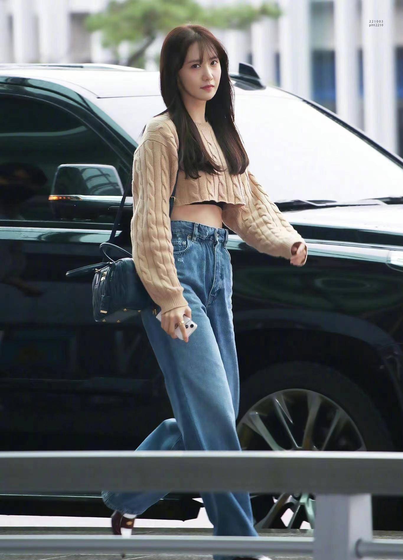 林允儿腰太细了吧?