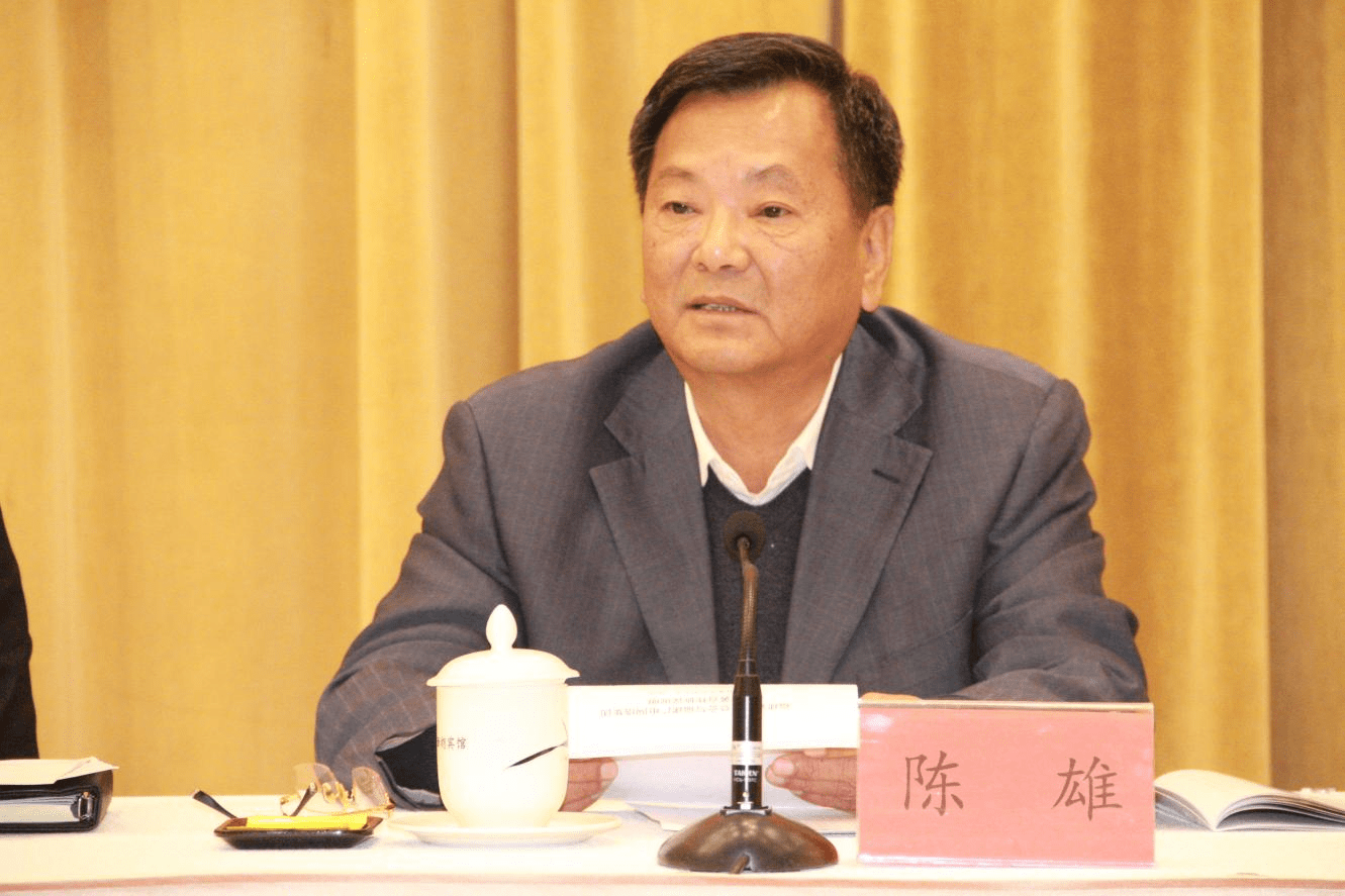 陈雄发言陈雄认为,与福建广电网络集团签署合作协议是学习贯彻党的二