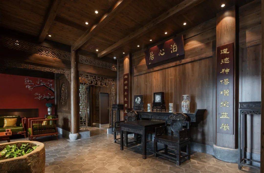 半城山水半城春,皖南古村里的徽派民宿_徽州_青山绿水_云舍