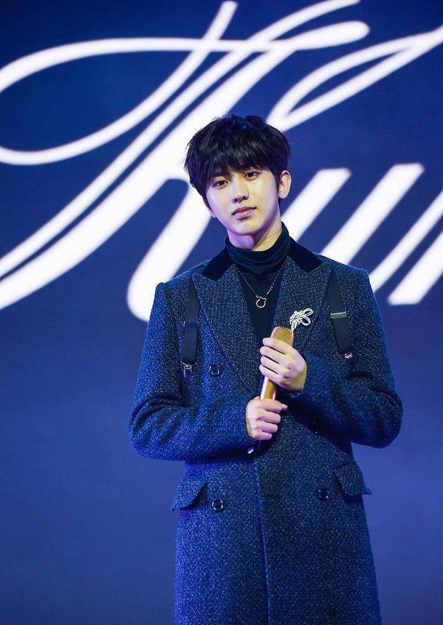 蔡徐坤又有新恋情?