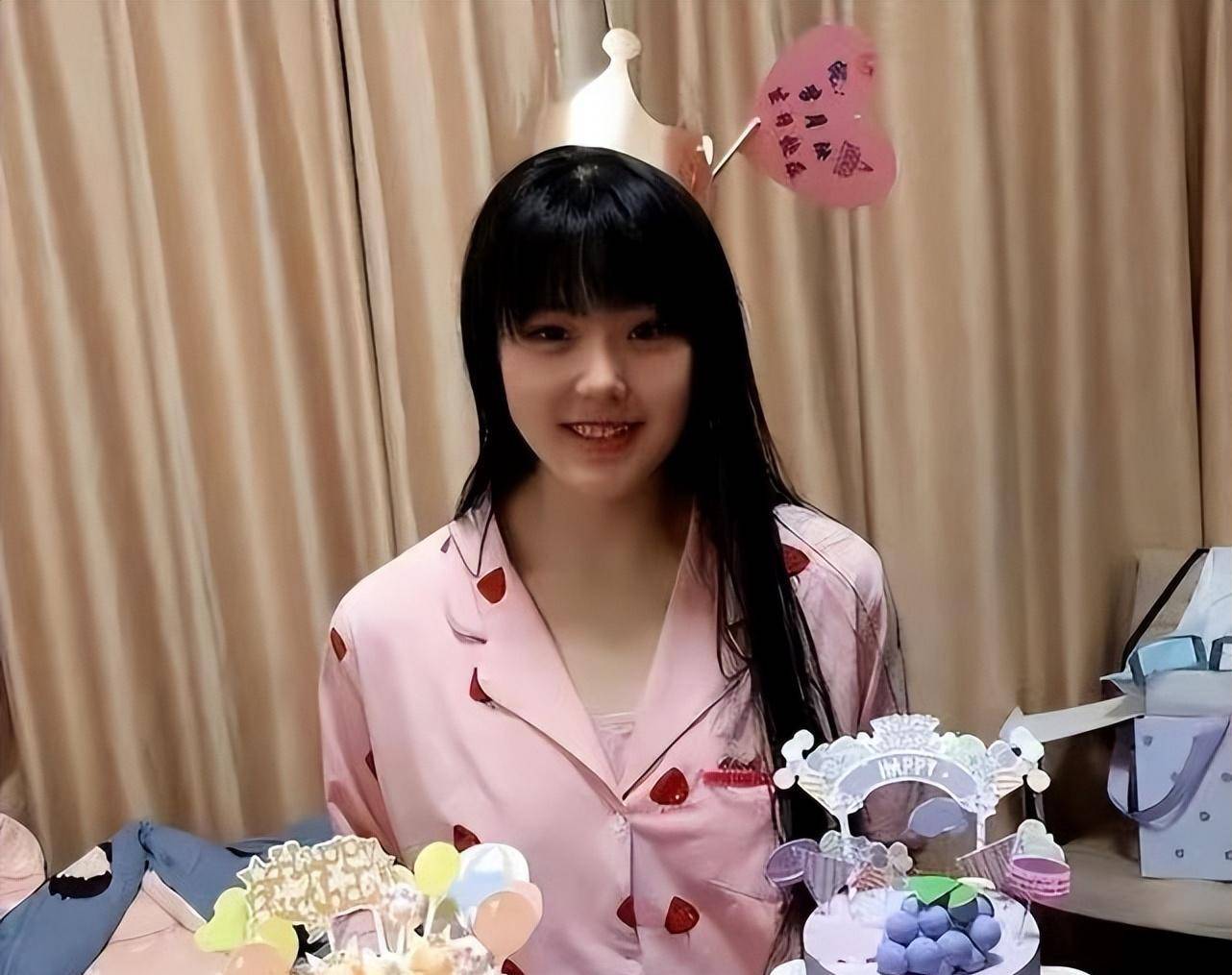 "篮球女神"李月汝:拿下世界杯亚军,转身与相恋5年的男友分手_赵义明