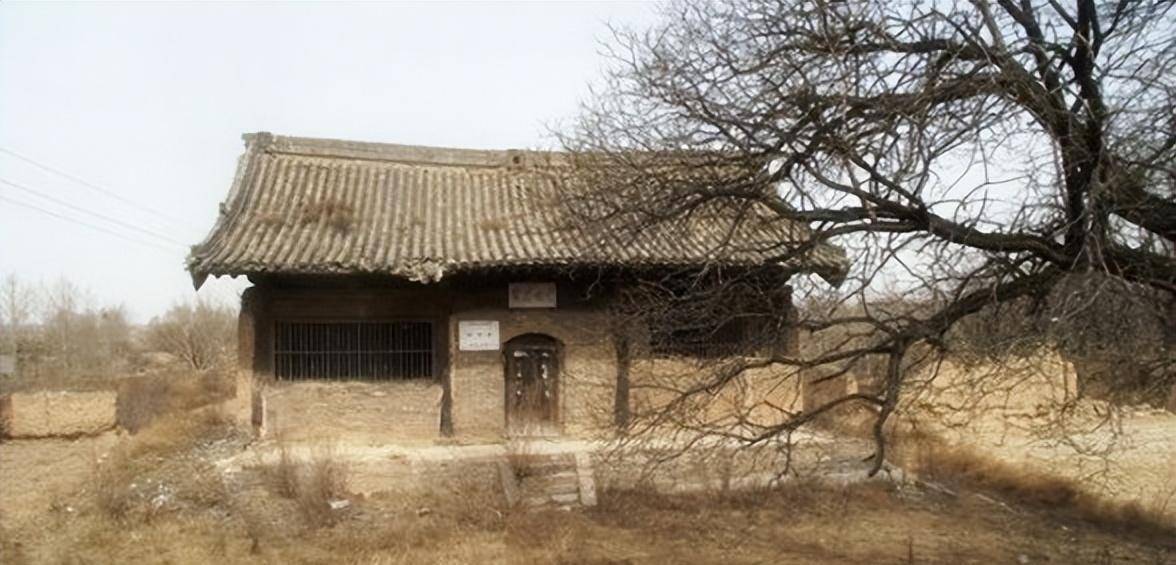 二狗村外有一座九安寺.不知走了多久,她來到了山西省天鎮縣二溝村.