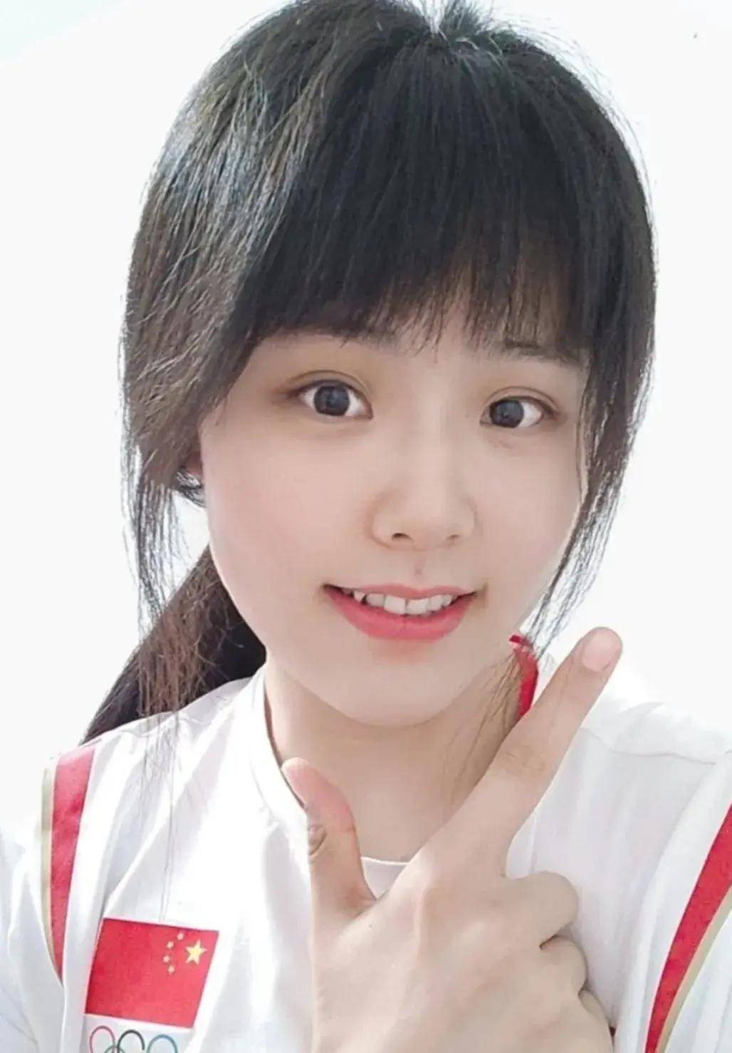 盘点女篮10大美女，李月汝王思雨榜上有名，隋菲菲仅列第三_杨力维_比赛_中国女篮