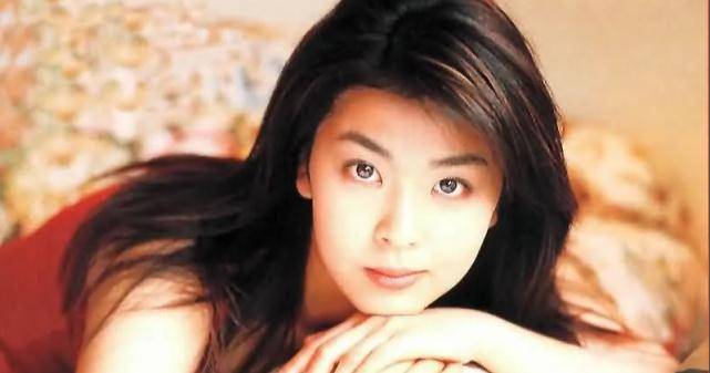 蜡笔小新中出现的女明星,你能永远相信小新的审美,绝不会失望?