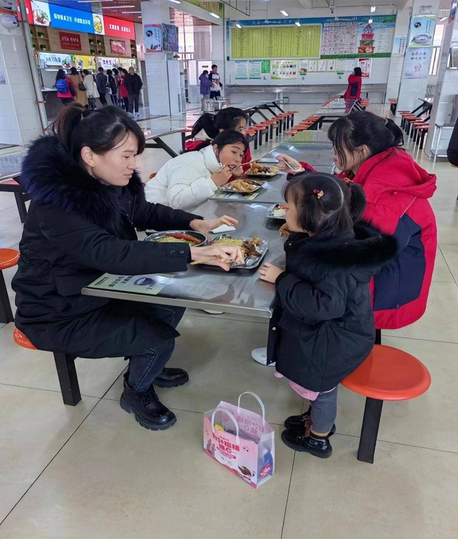 齐河县第一中学食堂被授予"山东省学校星级食堂"荣誉称号_餐厅_管理