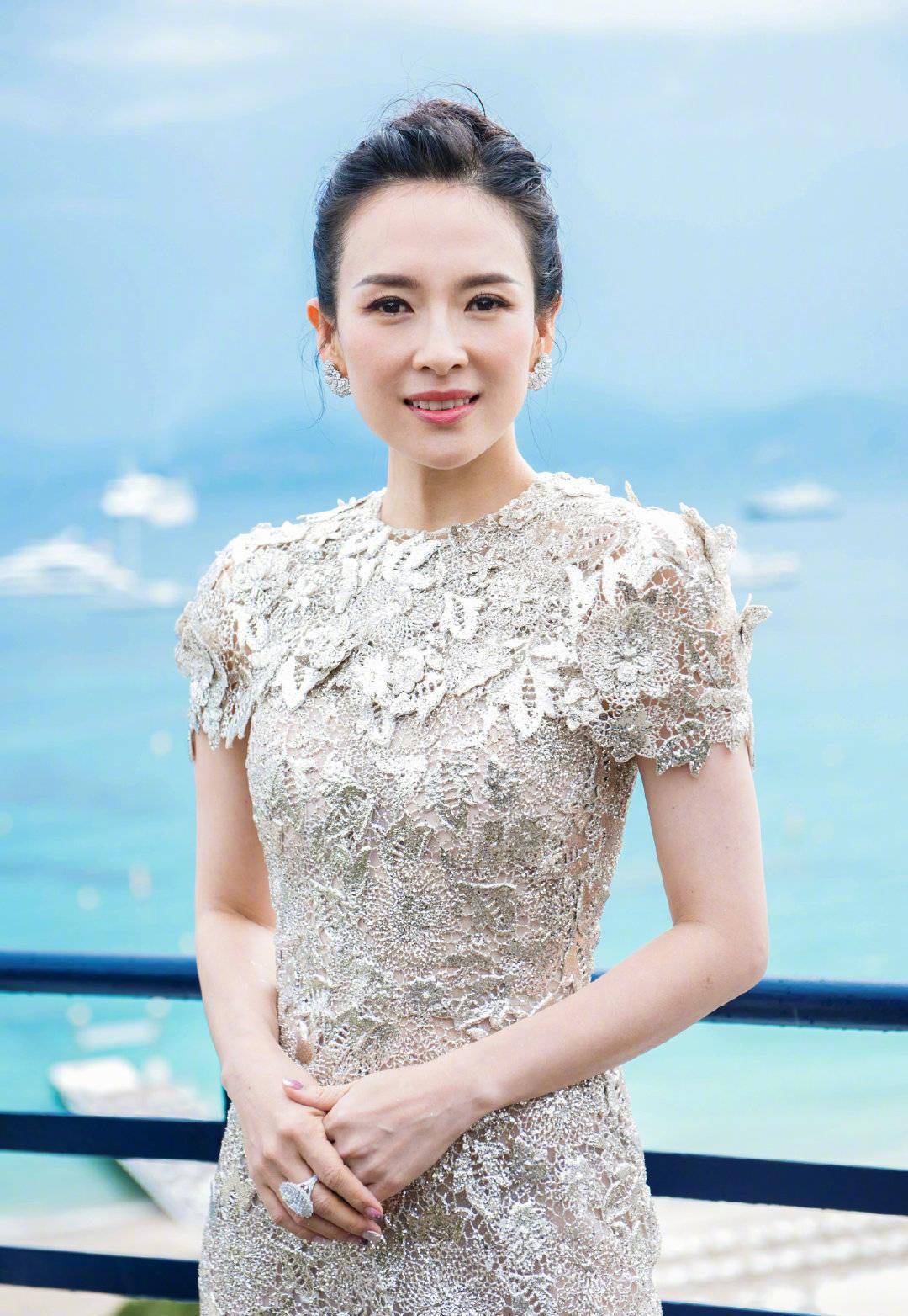 怒批张一山不会演戏,对方的回复堪比教科书,章子怡瞬间怯了!