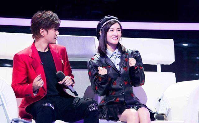 谢娜:每一期我们在录《嗨唱转起来》,他们在录《百变大咖秀》