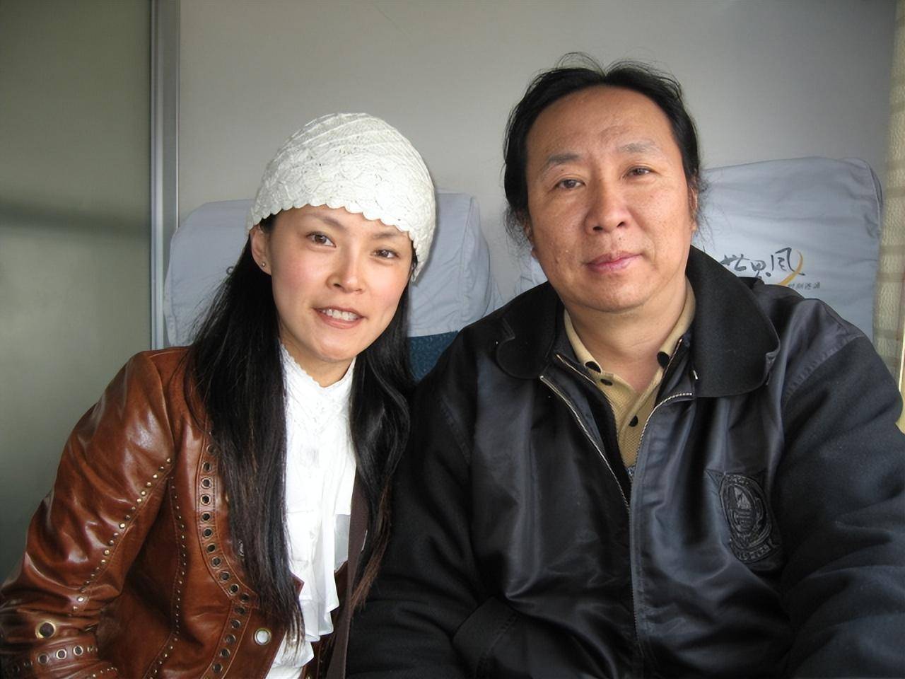 著名演员李媛媛:父亲与她接连患癌离世,她的两任丈夫后来怎样了_苏文