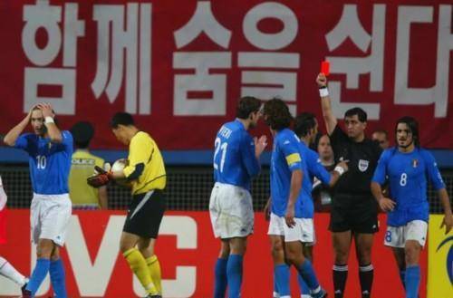 韩日世界杯大田惨案18年：韩国淘汰意大利一场彻头彻尾的闹剧_手机搜狐网