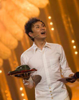 17年前火爆荧幕的《开心公寓》,演员们今何在?