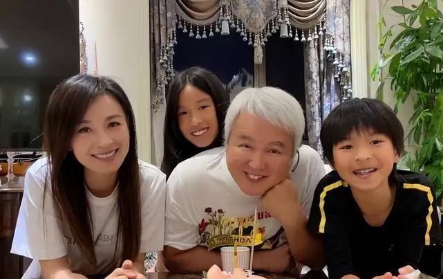 鼻塌脸肿,腻到出油,男明星"姨"化太可惜_林瑞阳_尹正_王一博