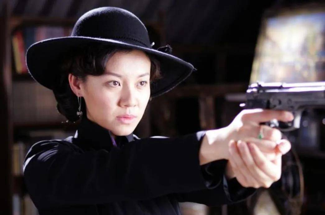 演"女长官"我只服这9位女星,个个霸气侧露,气场两米八_眼神_温峥嵘