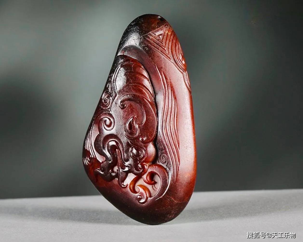 和田玉 【籽料】 貔貅 红皮 内包物無し1級品‼️ 【国家鑑定機関認可済】 和田玉 【籽料】 貔貅 红皮 内包物無し1級品‼️ 【国家鑑定