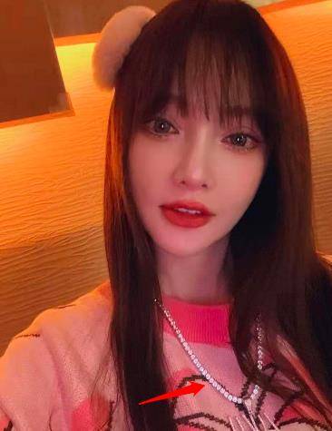 看完李小璐,pgone的现状,我估计和你预想的不一样!_网友_视频_弹壳