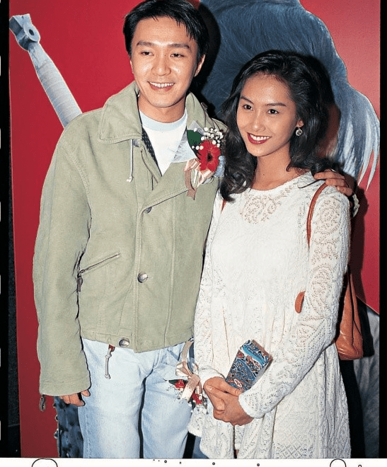 94年莫文蔚参演周星驰的《西游记》,合演的还有女朋友朱茵,结果传出