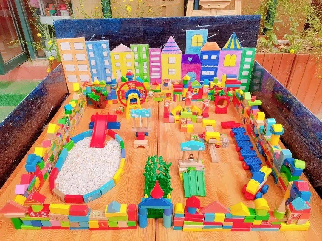 智趣拼搭,乐享建构