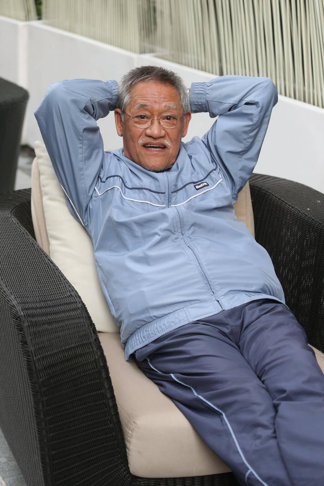 妻子证实吴耀汉死讯:家人悲痛欲绝,冯淬帆苗侨伟等明星伤感悼念_父亲