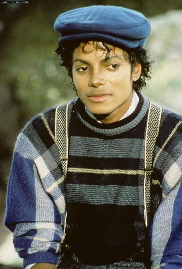 怀念舞王迈克尔杰克逊,再次欣赏迈克尔杰克逊舞乐演唱会