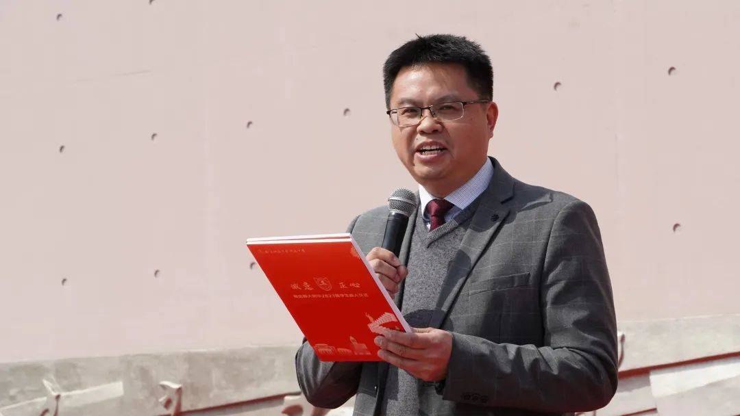 南师附中2023届学生成人礼现场3月27日下午,南京市"四仪"教育示范观摩