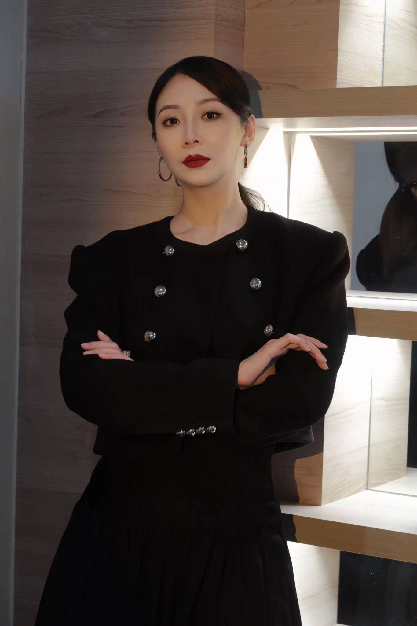 《狂飙》剧组高校交流,程程现场白到曝光,高学历女性从此有了脸_活动